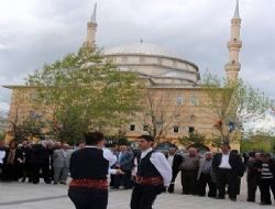 Gönül dostları kermeste buluştu